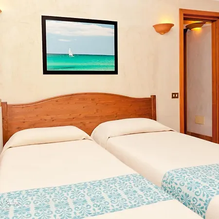 Fantastico Baia De Bahas Two Bedroom Sleeps Six Num0901 * Marinella (Sardinia)