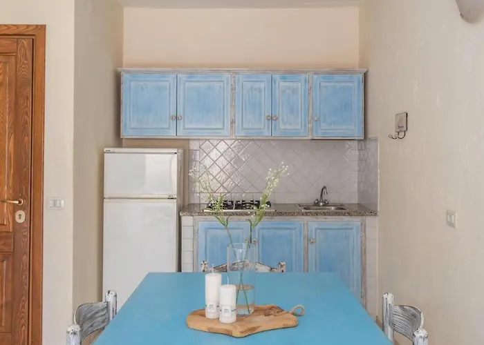 Apartman Fantastico Baia De Bahas Two Bedroom Sleeps Six Num0901