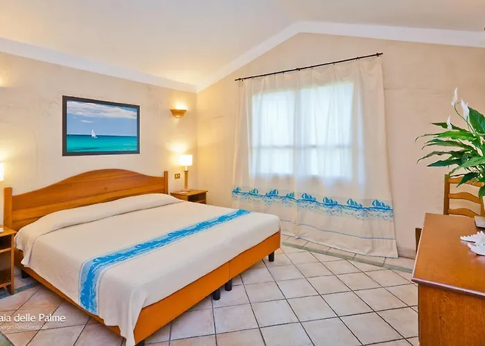 Fantastico Baia De Bahas Two Bedroom Sleeps Six Num0901 Apartman Marinella